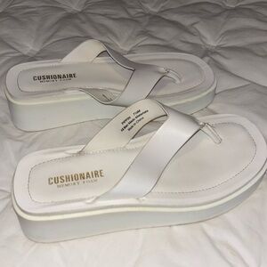 Women's White Platform Flip Flop Sandals Size 7.5